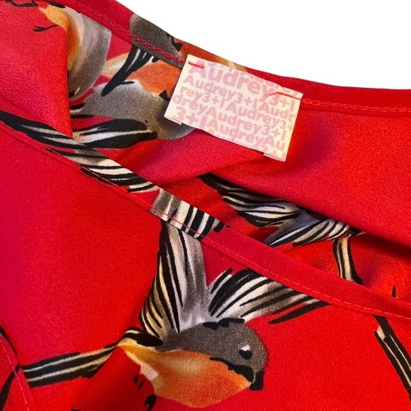 Audrey 3 + 1 Bird Print Dress - Picture 6 of 7